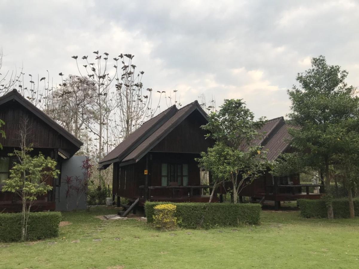 Hotel Baan Maikhiangphu Wang Nam Khiao Nakhonratchasima Exterior foto