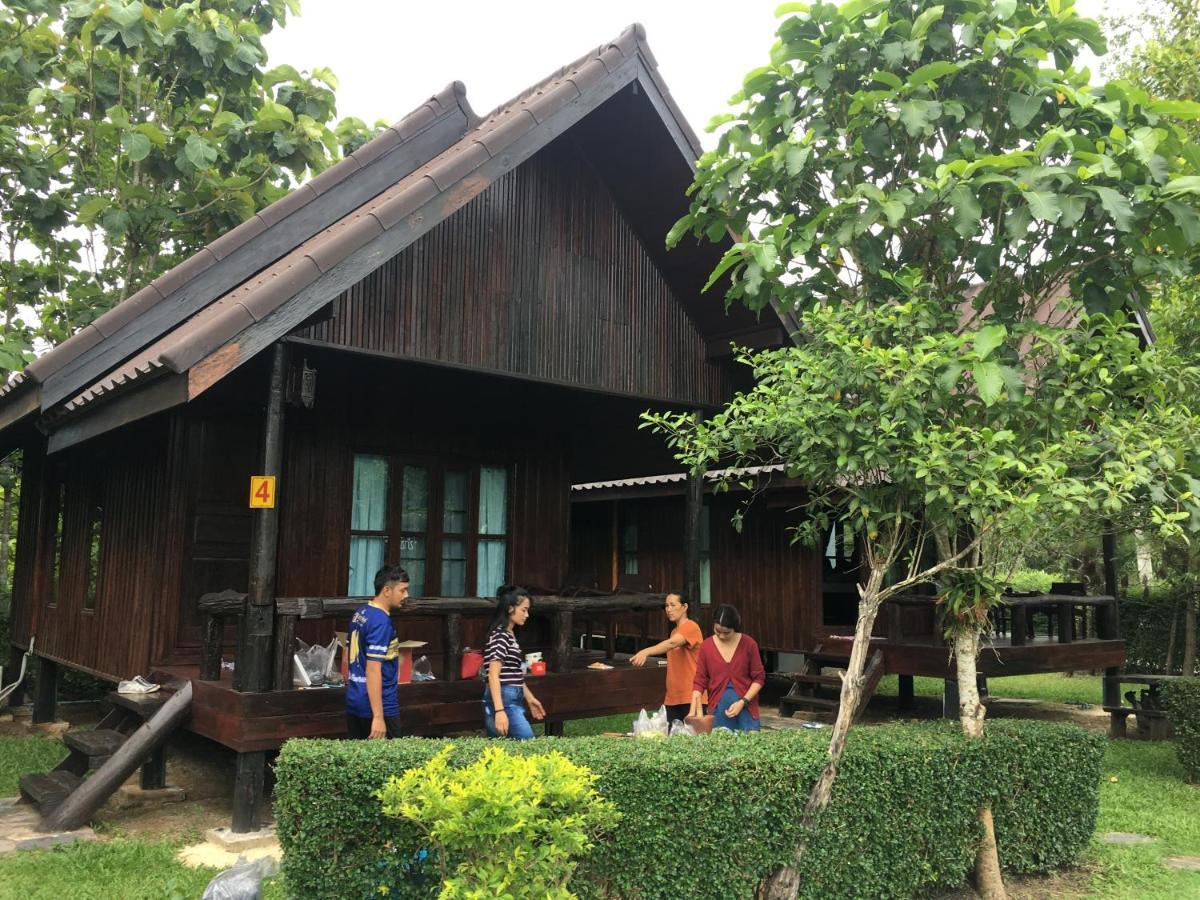 Hotel Baan Maikhiangphu Wang Nam Khiao Nakhonratchasima Exterior foto