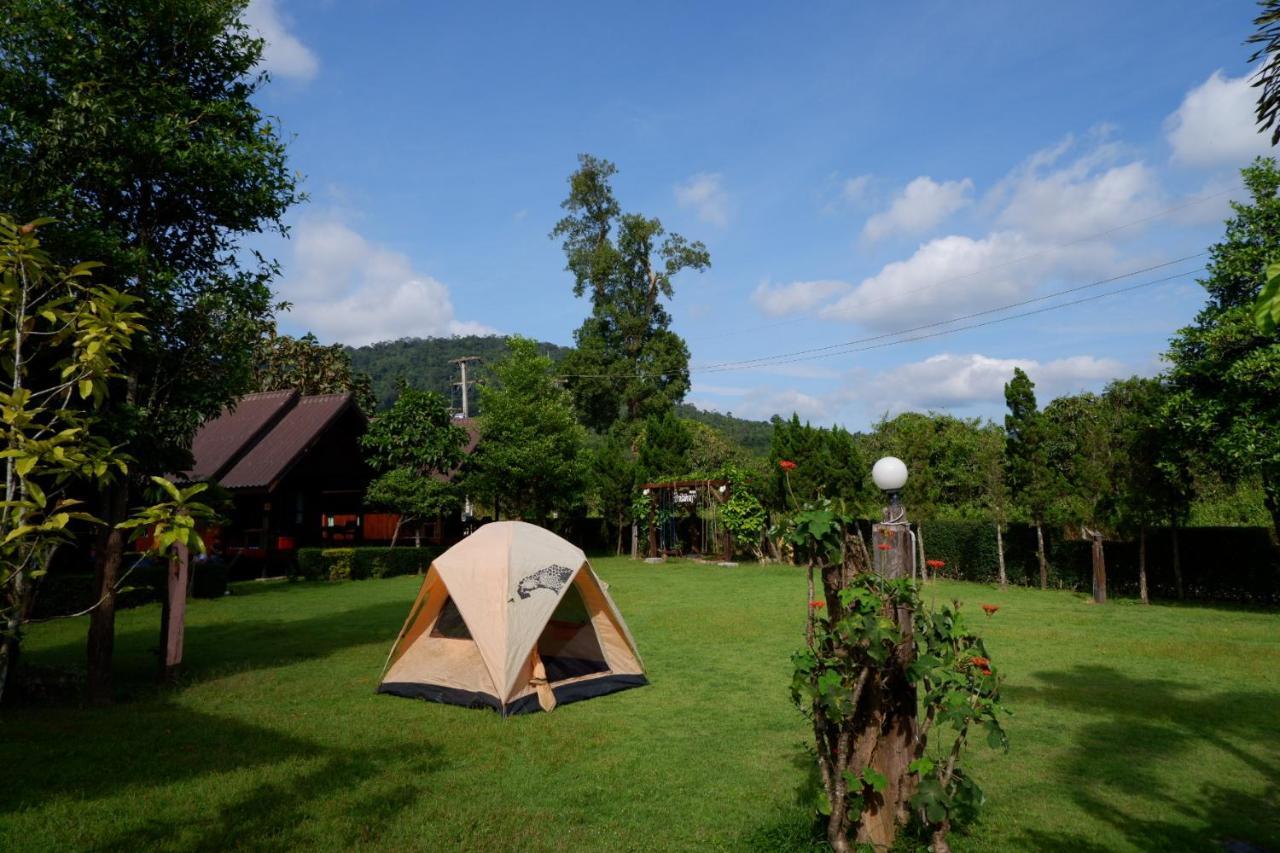 Hotel Baan Maikhiangphu Wang Nam Khiao Nakhonratchasima Exterior foto